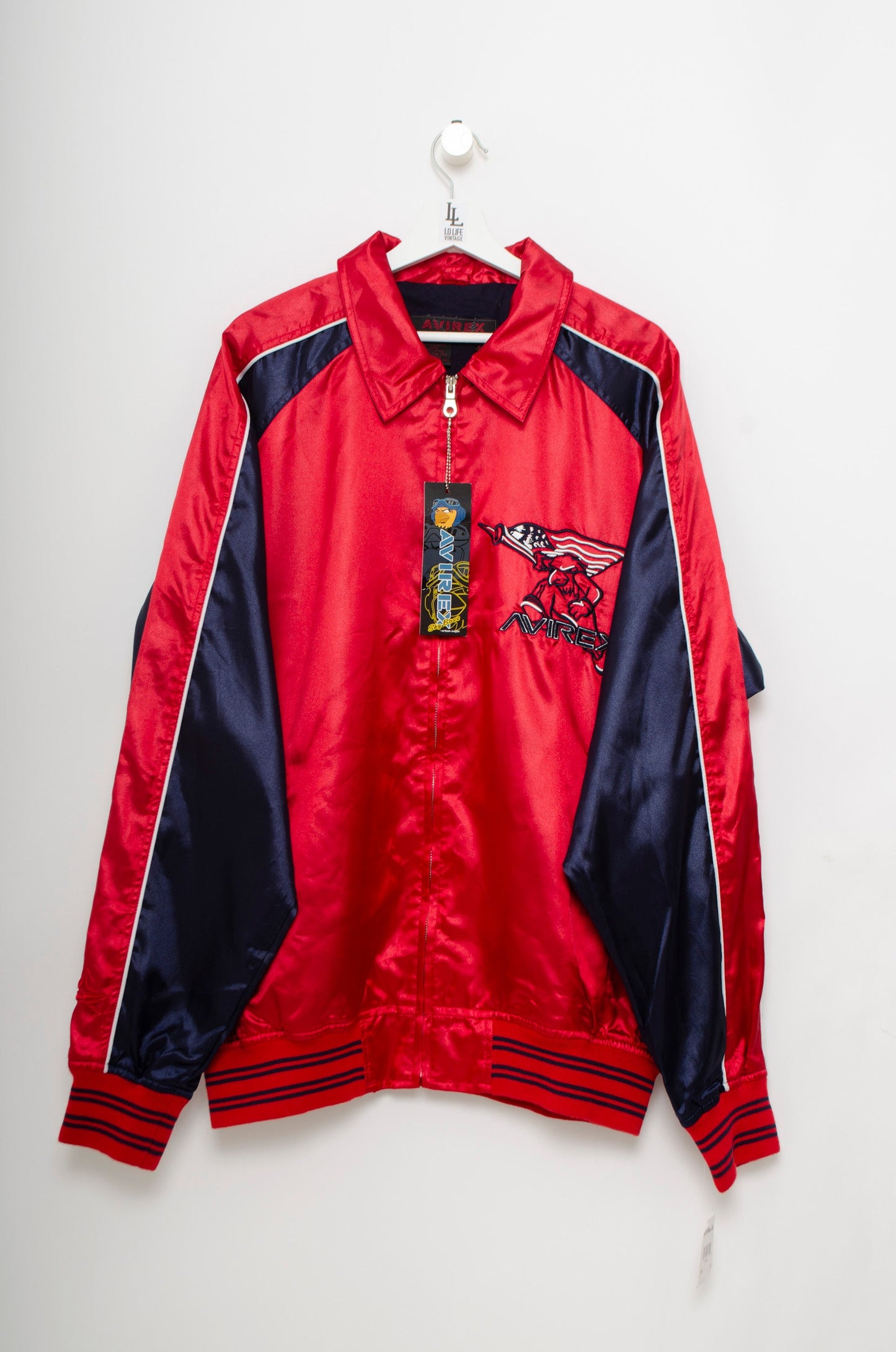 AVIREX BOMBER ROJA